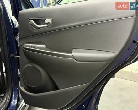 Синий Хендай Kona Electric, объемом двигателя 0 л и пробегом 116 тыс. км за 17604 $, фото 31 на Automoto.ua