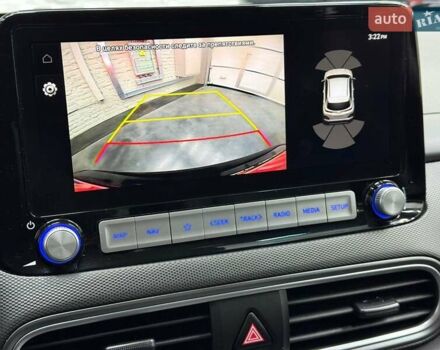 Синий Хендай Kona Electric, объемом двигателя 0 л и пробегом 128 тыс. км за 17625 $, фото 20 на Automoto.ua