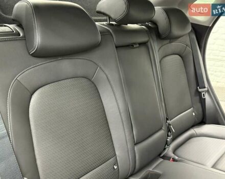 Синий Хендай Kona Electric, объемом двигателя 0 л и пробегом 128 тыс. км за 17625 $, фото 26 на Automoto.ua