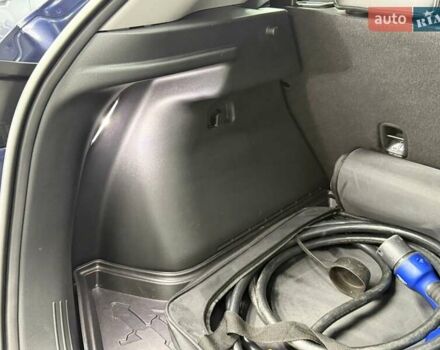 Синий Хендай Kona Electric, объемом двигателя 0 л и пробегом 116 тыс. км за 17604 $, фото 34 на Automoto.ua