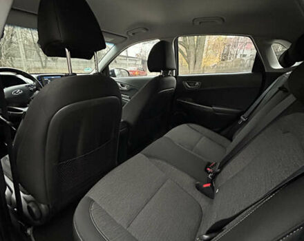 Синий Хендай Kona Electric, объемом двигателя 0 л и пробегом 118 тыс. км за 16780 $, фото 25 на Automoto.ua