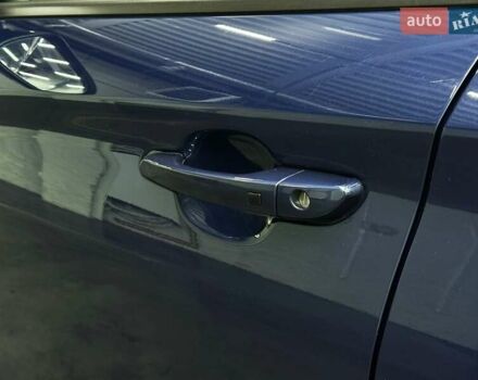 Синий Хендай Kona Electric, объемом двигателя 0 л и пробегом 128 тыс. км за 17625 $, фото 8 на Automoto.ua