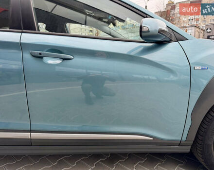 Синий Хендай Kona Electric, объемом двигателя 0 л и пробегом 134 тыс. км за 17800 $, фото 21 на Automoto.ua
