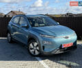 Синий Хендай Kona Electric, объемом двигателя 0 л и пробегом 165 тыс. км за 16800 $, фото 7 на Automoto.ua