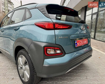 Синий Хендай Kona Electric, объемом двигателя 0 л и пробегом 134 тыс. км за 17800 $, фото 16 на Automoto.ua
