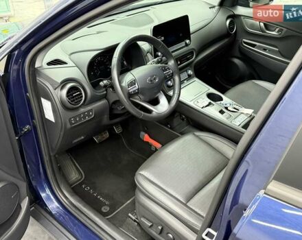 Синий Хендай Kona Electric, объемом двигателя 0 л и пробегом 116 тыс. км за 17604 $, фото 18 на Automoto.ua