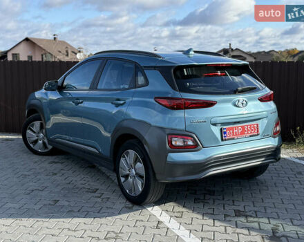 Синий Хендай Kona Electric, объемом двигателя 0 л и пробегом 165 тыс. км за 16800 $, фото 11 на Automoto.ua