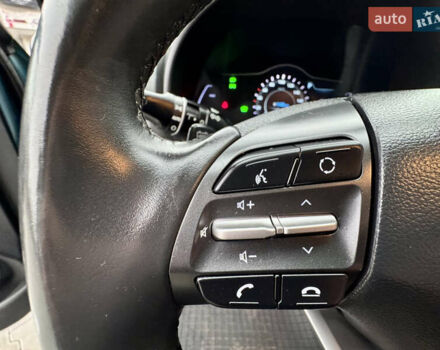 Синий Хендай Kona Electric, объемом двигателя 0 л и пробегом 134 тыс. км за 17800 $, фото 58 на Automoto.ua