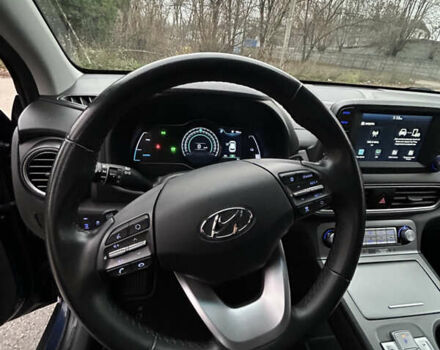 Синий Хендай Kona Electric, объемом двигателя 0 л и пробегом 118 тыс. км за 16780 $, фото 11 на Automoto.ua