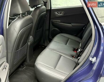 Синий Хендай Kona Electric, объемом двигателя 0 л и пробегом 128 тыс. км за 17625 $, фото 29 на Automoto.ua