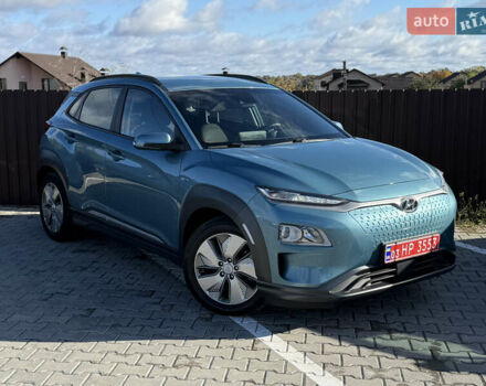 Синий Хендай Kona Electric, объемом двигателя 0 л и пробегом 165 тыс. км за 16800 $, фото 6 на Automoto.ua