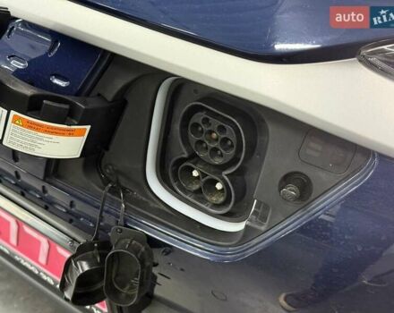 Синий Хендай Kona Electric, объемом двигателя 0 л и пробегом 128 тыс. км за 17625 $, фото 7 на Automoto.ua