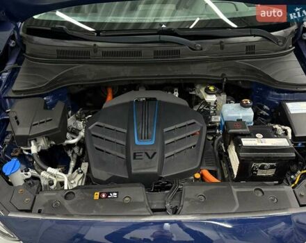 Синий Хендай Kona Electric, объемом двигателя 0 л и пробегом 116 тыс. км за 17604 $, фото 9 на Automoto.ua