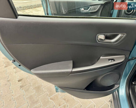 Синий Хендай Kona Electric, объемом двигателя 0 л и пробегом 134 тыс. км за 17800 $, фото 40 на Automoto.ua