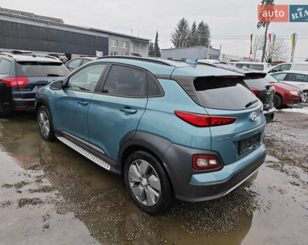 Синий Хендай Kona Electric, объемом двигателя 0 л и пробегом 38 тыс. км за 18800 $, фото 3 на Automoto.ua