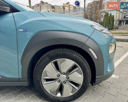 Синий Хендай Kona Electric, объемом двигателя 0 л и пробегом 134 тыс. км за 17800 $, фото 24 на Automoto.ua