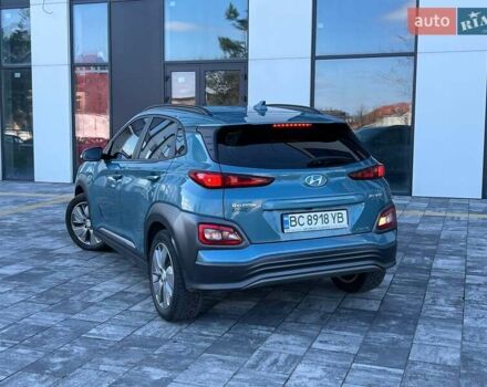 Синій Хендай Kona Electric, об'ємом двигуна 0 л та пробігом 73 тис. км за 15750 $, фото 3 на Automoto.ua