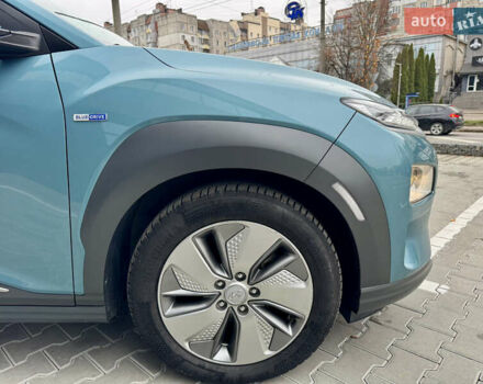 Синий Хендай Kona Electric, объемом двигателя 0 л и пробегом 134 тыс. км за 17800 $, фото 23 на Automoto.ua