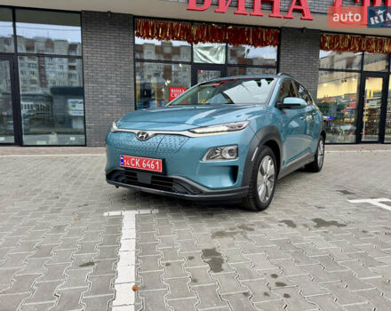 Синий Хендай Kona Electric, объемом двигателя 0 л и пробегом 134 тыс. км за 17800 $, фото 1 на Automoto.ua