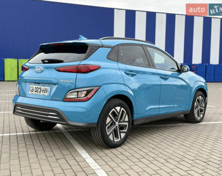Синий Хендай Kona Electric, объемом двигателя 0 л и пробегом 50 тыс. км за 16500 $, фото 5 на Automoto.ua