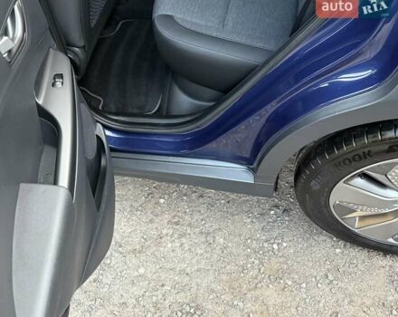 Синій Хендай Kona Electric, об'ємом двигуна 0 л та пробігом 74 тис. км за 16950 $, фото 52 на Automoto.ua