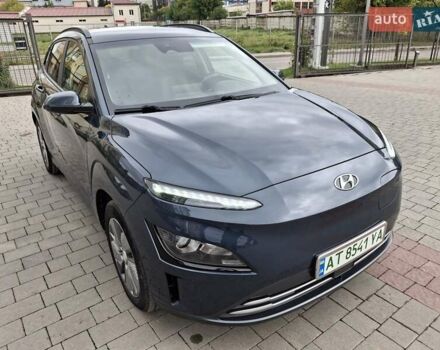 Синий Хендай Kona Electric, объемом двигателя 0 л и пробегом 110 тыс. км за 19200 $, фото 4 на Automoto.ua
