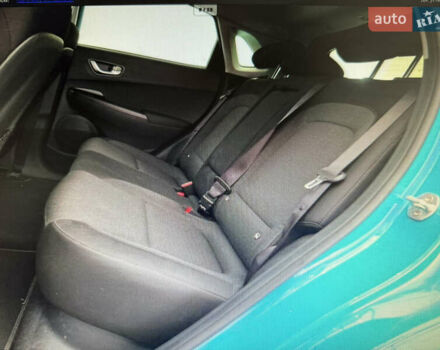 Синий Хендай Kona Electric, объемом двигателя 0 л и пробегом 50 тыс. км за 16500 $, фото 40 на Automoto.ua