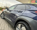 Синий Хендай Kona Electric, объемом двигателя 0 л и пробегом 65 тыс. км за 18500 $, фото 53 на Automoto.ua