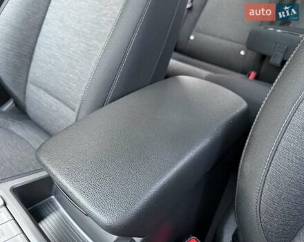 Синій Хендай Kona Electric, об'ємом двигуна 0 л та пробігом 74 тис. км за 16950 $, фото 76 на Automoto.ua