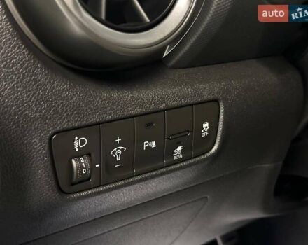 Синий Хендай Kona Electric, объемом двигателя 0 л и пробегом 31 тыс. км за 17700 $, фото 13 на Automoto.ua