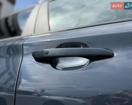 Синий Хендай Kona Electric, объемом двигателя 0 л и пробегом 84 тыс. км за 17900 $, фото 9 на Automoto.ua