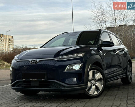 Синий Хендай Kona Electric, объемом двигателя 0 л и пробегом 65 тыс. км за 18500 $, фото 43 на Automoto.ua