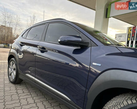 Синий Хендай Kona Electric, объемом двигателя 0 л и пробегом 65 тыс. км за 18500 $, фото 15 на Automoto.ua
