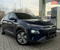 Синий Хендай Kona Electric, объемом двигателя 0 л и пробегом 65 тыс. км за 18500 $, фото 4 на Automoto.ua