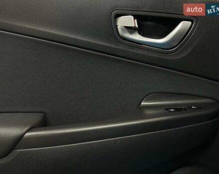 Синій Хендай Kona Electric, об'ємом двигуна 0 л та пробігом 69 тис. км за 22900 $, фото 80 на Automoto.ua