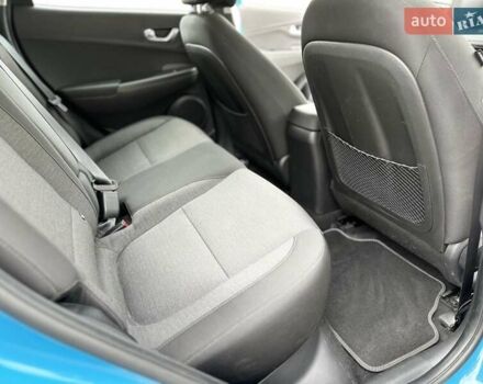 Синий Хендай Kona Electric, объемом двигателя 0 л и пробегом 49 тыс. км за 19950 $, фото 125 на Automoto.ua