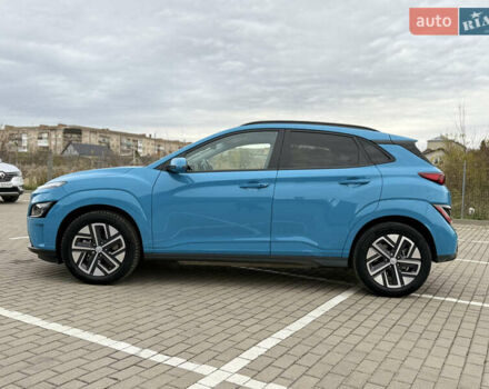 Синий Хендай Kona Electric, объемом двигателя 0 л и пробегом 50 тыс. км за 16500 $, фото 2 на Automoto.ua