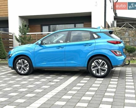 Синий Хендай Kona Electric, объемом двигателя 0 л и пробегом 49 тыс. км за 19950 $, фото 68 на Automoto.ua