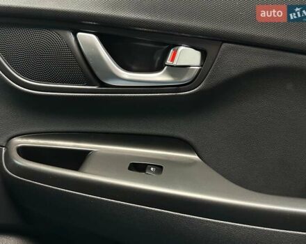 Синій Хендай Kona Electric, об'ємом двигуна 0 л та пробігом 69 тис. км за 22900 $, фото 93 на Automoto.ua