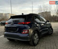 Синий Хендай Kona Electric, объемом двигателя 0 л и пробегом 65 тыс. км за 18500 $, фото 59 на Automoto.ua