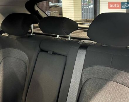 Синий Хендай Kona Electric, объемом двигателя 0 л и пробегом 31 тыс. км за 17700 $, фото 27 на Automoto.ua