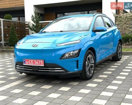 Синий Хендай Kona Electric, объемом двигателя 0 л и пробегом 49 тыс. км за 19950 $, фото 39 на Automoto.ua
