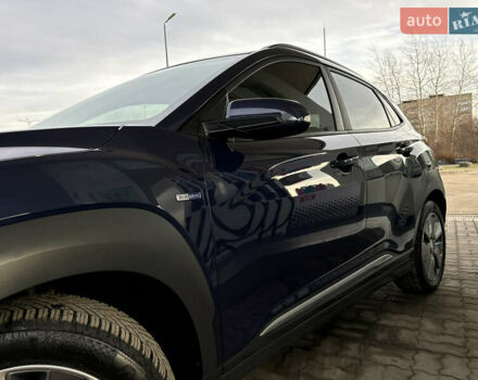 Синий Хендай Kona Electric, объемом двигателя 0 л и пробегом 65 тыс. км за 18500 $, фото 33 на Automoto.ua