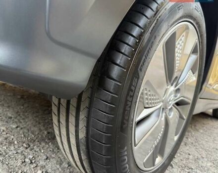 Синій Хендай Kona Electric, об'ємом двигуна 0 л та пробігом 74 тис. км за 16950 $, фото 32 на Automoto.ua