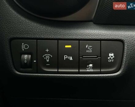 Синій Хендай Kona Electric, об'ємом двигуна 0 л та пробігом 69 тис. км за 22900 $, фото 42 на Automoto.ua