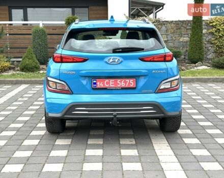 Синий Хендай Kona Electric, объемом двигателя 0 л и пробегом 49 тыс. км за 19950 $, фото 74 на Automoto.ua