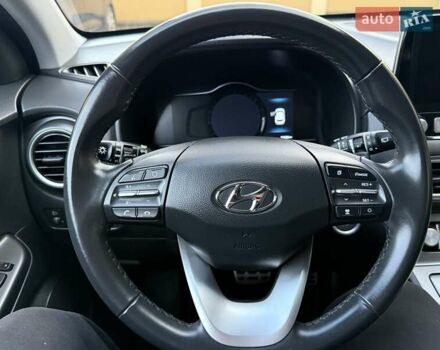 Синій Хендай Kona Electric, об'ємом двигуна 0 л та пробігом 74 тис. км за 16950 $, фото 70 на Automoto.ua