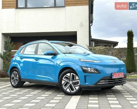 Синий Хендай Kona Electric, объемом двигателя 0 л и пробегом 49 тыс. км за 19950 $, фото 4 на Automoto.ua