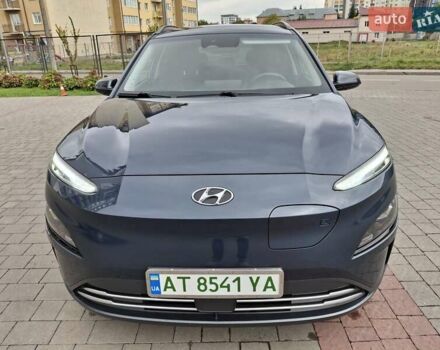 Синий Хендай Kona Electric, объемом двигателя 0 л и пробегом 110 тыс. км за 19200 $, фото 2 на Automoto.ua