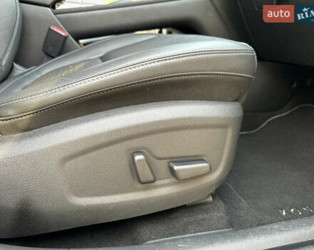 Синий Хендай Kona Electric, объемом двигателя 0 л и пробегом 65 тыс. км за 18500 $, фото 99 на Automoto.ua